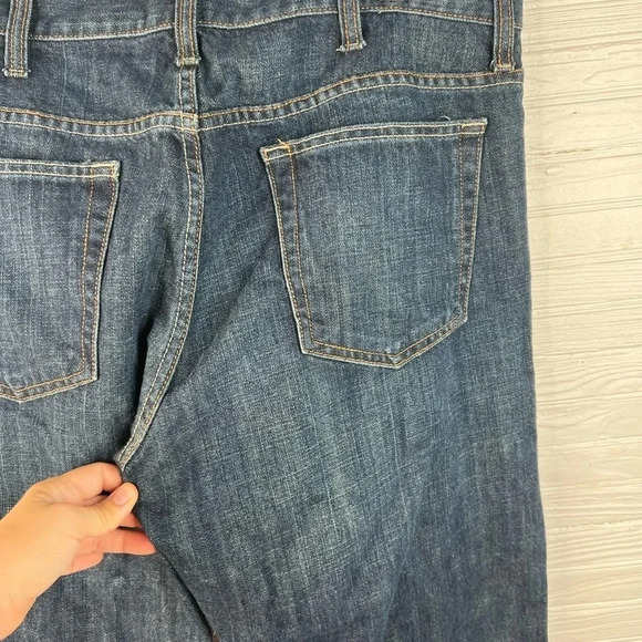 Old Navy The Authentic Straight Leg Jeans Size 38x34 - Picture 8 of 12